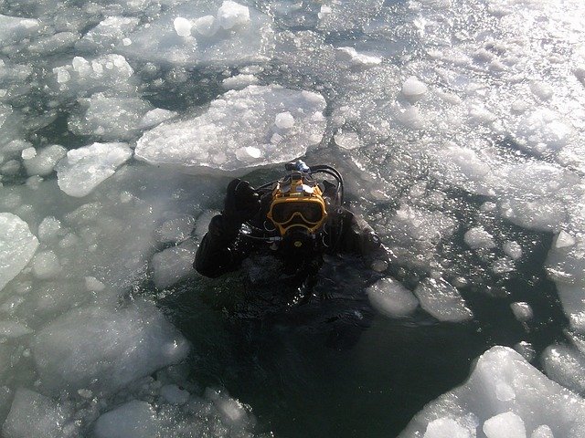 potápění pod ledem